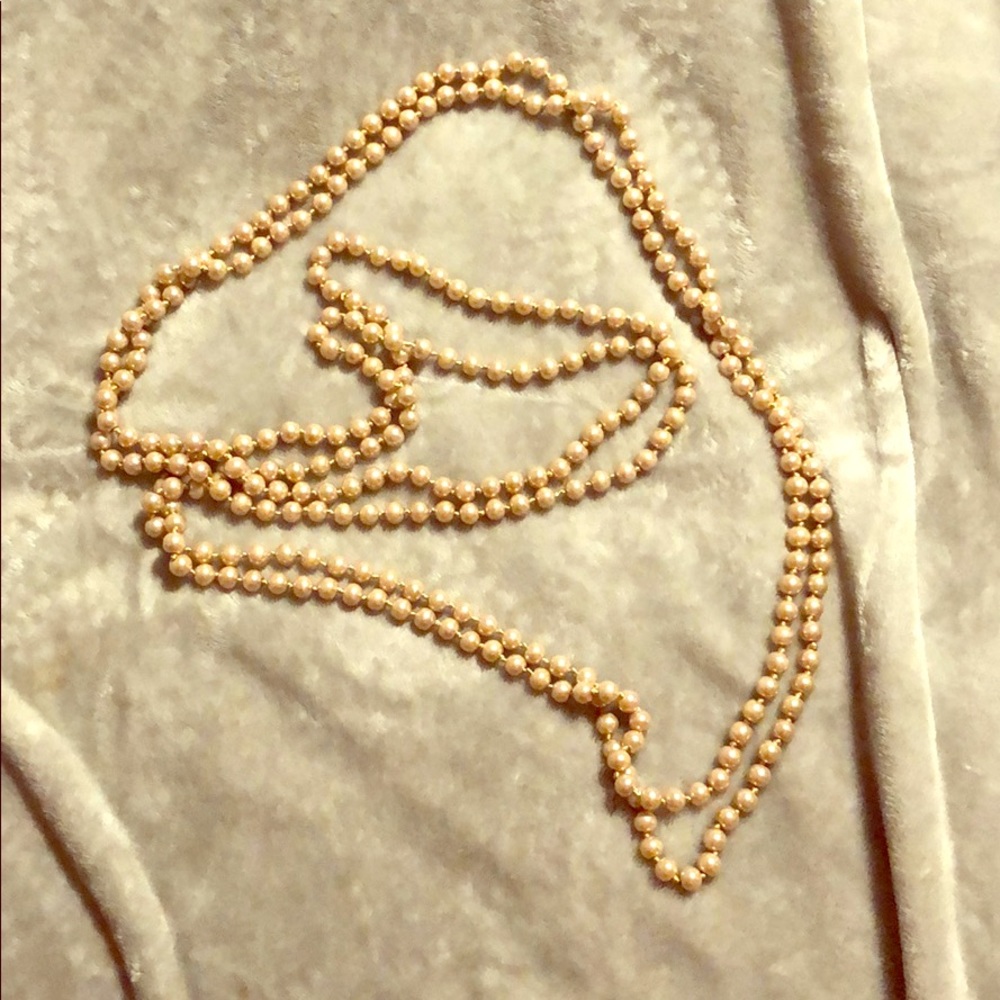 Costume jewelry pearls